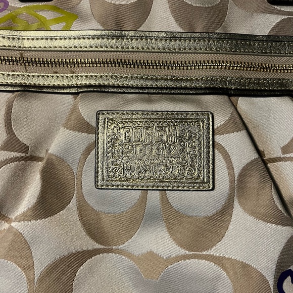 Coach Poppy Daisy Signature Applique Glam Tote -REHAB PIECE - Picture 4 of 11